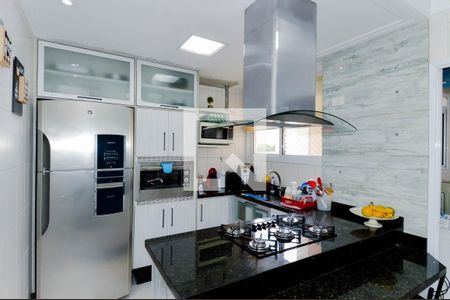 Cozinha de apartamento para alugar com 3 quartos, 115m² em Jardim Zaira, Guarulhos