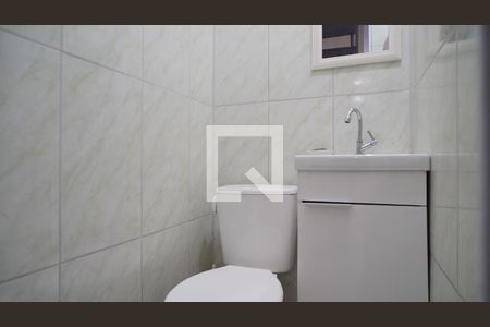 Lavabo de casa de condomínio para alugar com 2 quartos, 71m² em Ingleses Norte, Florianópolis