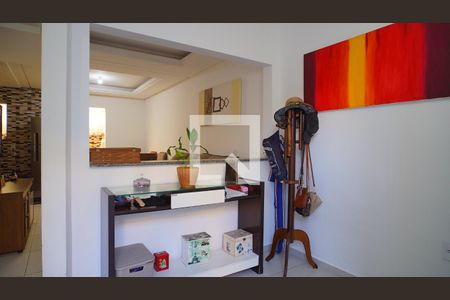 Sala de casa de condomínio para alugar com 2 quartos, 71m² em Ingleses Norte, Florianópolis