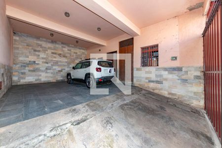 Garagem de casa para alugar com 4 quartos, 2000m² em Minas Brasil, Belo Horizonte