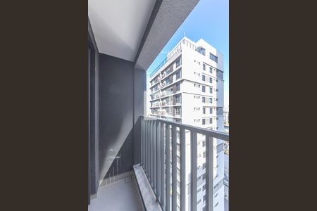 Varanda de kitnet/studio para alugar com 1 quarto, 35m² em Campo Belo, São Paulo