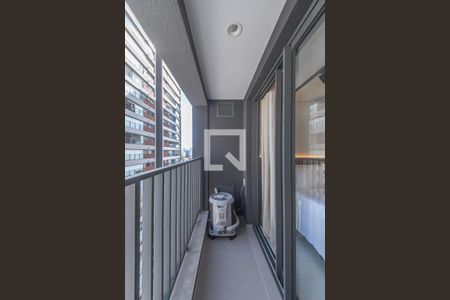Varanda de kitnet/studio para alugar com 1 quarto, 35m² em Campo Belo, São Paulo