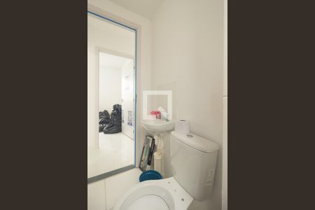 Banheiro de apartamento para alugar com 2 quartos, 46m² em Campo Grande, Rio de Janeiro