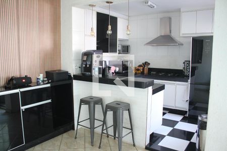 Cozinha de casa à venda com 4 quartos, 540m² em Milionários, Belo Horizonte
