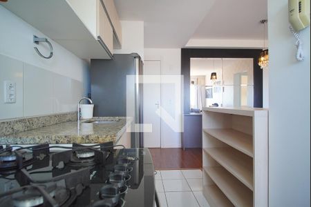 Cozinha de apartamento para alugar com 2 quartos, 50m² em Humaitá, Porto Alegre