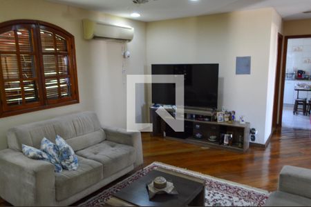 Sala  de casa à venda com 4 quartos, 165m² em Taquara, Rio de Janeiro