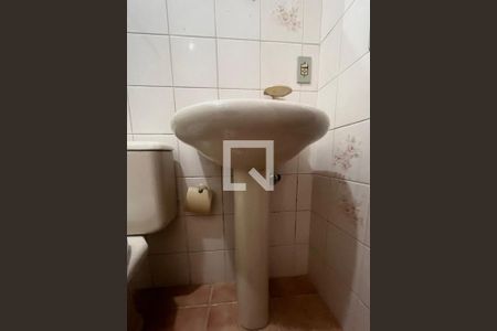 Banheiro de apartamento à venda com 1 quarto, 55m² em Ponte Preta, Campinas