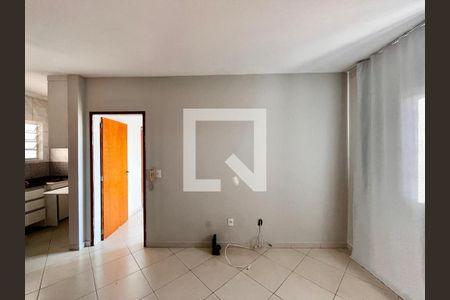 Sala de apartamento para alugar com 1 quarto, 47m² em Jardim Chapadão, Campinas