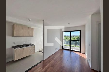 Sala de apartamento para alugar com 2 quartos, 47m² em Recreio dos Bandeirantes, Rio de Janeiro