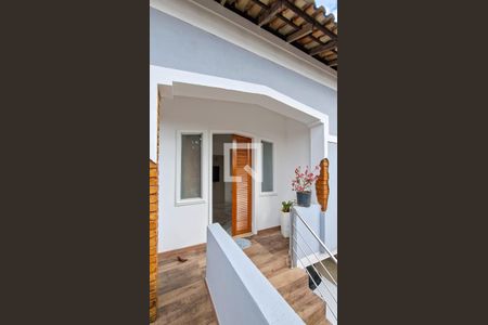 Fachada de casa à venda com 3 quartos, 140m² em Santa Tereza, Belo Horizonte
