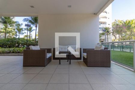Área comum de apartamento para alugar com 2 quartos, 160m² em Barra da Tijuca, Rio de Janeiro