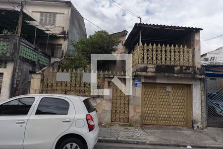 Fachada + Placa de casa à venda com 4 quartos, 186m² em Vila Gustavo, São Paulo