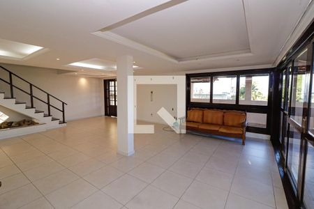 Sala de casa de condomínio à venda com 5 quartos, 380m² em Itanhangá, Rio de Janeiro