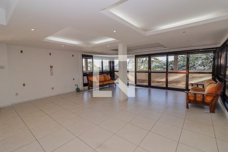 Sala de casa de condomínio à venda com 5 quartos, 380m² em Itanhangá, Rio de Janeiro