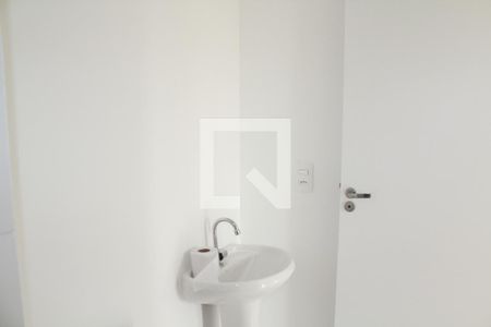 Banheiro de apartamento para alugar com 2 quartos, 33m² em Vila Maria, Guarulhos