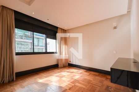 Suíte de apartamento à venda com 2 quartos, 190m² em Perdizes, São Paulo