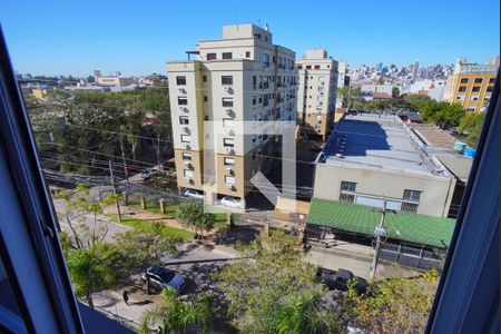 Quarto 1 - Vista de apartamento à venda com 2 quartos, 64m² em São Geraldo, Porto Alegre