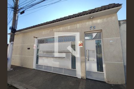 Fachada de casa à venda com 3 quartos, 400m² em Vila Jacuí, São Paulo