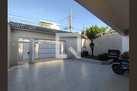 Garagem de casa à venda com 3 quartos, 400m² em Vila Jacuí, São Paulo