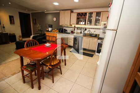 Sala de Jantar de casa à venda com 2 quartos, 253m² em Cristal, Porto Alegre