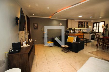 Sala de casa à venda com 2 quartos, 253m² em Cristal, Porto Alegre