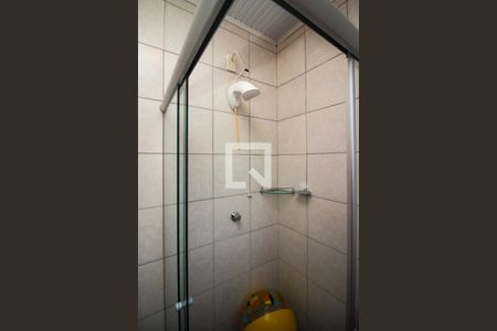 Banheiro Social de casa à venda com 2 quartos, 253m² em Cristal, Porto Alegre