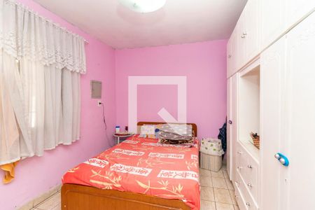 Quarto 1 de casa à venda com 2 quartos, 150m² em Itaquera, São Paulo