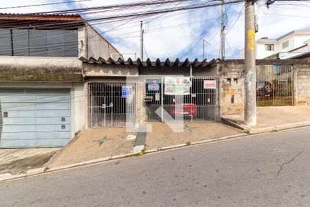 Fachada de casa à venda com 2 quartos, 150m² em Itaquera, São Paulo