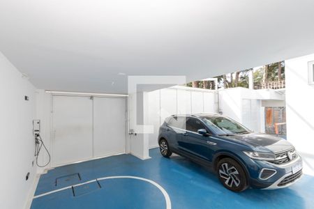 Garagem de casa à venda com 4 quartos, 450m² em Brooklin, São Paulo