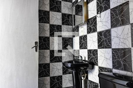 Banheiro de casa para alugar com 1 quarto, 60m² em Havaí, Belo Horizonte