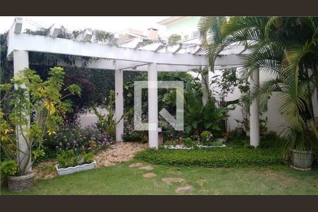 Casa de Condomínio à venda com 3 quartos, 260m² em Loteamento Alphaville Campinas, Campinas