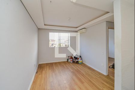 Sala de apartamento para alugar com 2 quartos, 40m² em Mário Quintana, Porto Alegre