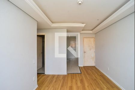Sala de apartamento para alugar com 2 quartos, 40m² em Mário Quintana, Porto Alegre