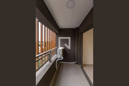 Varanda de kitnet/studio para alugar com 1 quarto, 27m² em Campo Belo, São Paulo