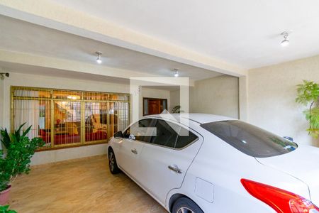 Garagem de casa à venda com 4 quartos, 262m² em Vila Guarani (zona Sul), São Paulo