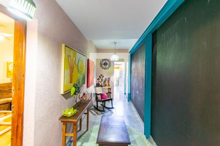 Hall de Entrada de casa à venda com 4 quartos, 262m² em Vila Guarani (zona Sul), São Paulo