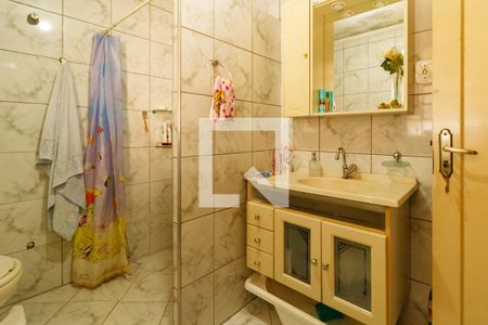 Banheiro de casa à venda com 3 quartos, 200m² em Vila Gustavo, São Paulo