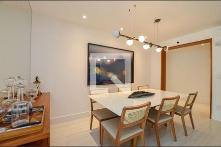 Apartamento à venda com 4 quartos, 160m² em Ingá, Niterói