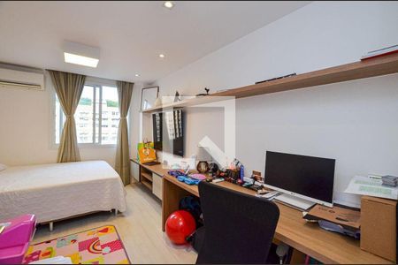 Apartamento à venda com 4 quartos, 160m² em Ingá, Niterói