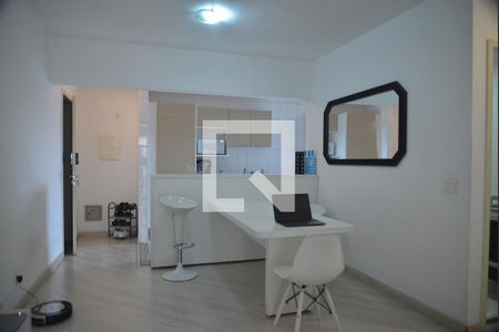 Sala de apartamento à venda com 3 quartos, 80m² em Campestre, Santo André