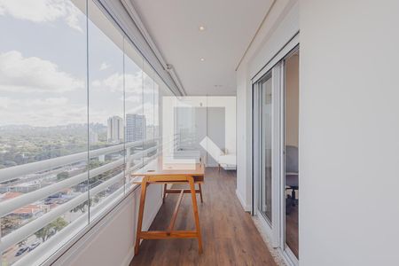 Varanda de apartamento à venda com 2 quartos, 71m² em Pinheiros, São Paulo