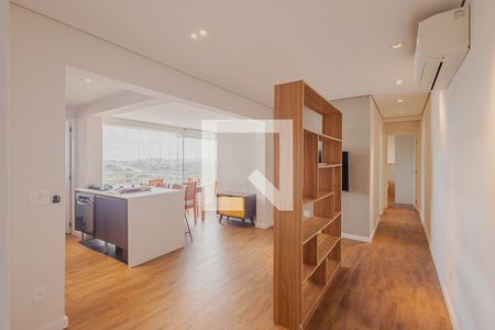 Sala de apartamento à venda com 2 quartos, 71m² em Pinheiros, São Paulo