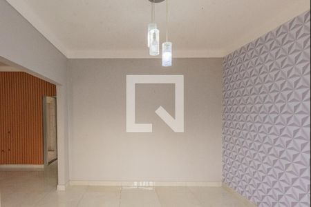 Sala de casa à venda com 2 quartos, 138m² em São Bernardo, Campinas