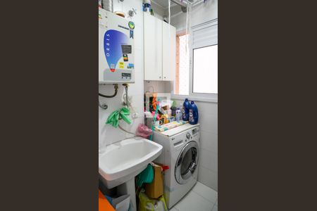 Área de Serviço de apartamento para alugar com 2 quartos, 57m² em Jardim Celeste, São Paulo