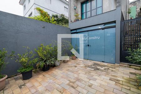 Garagem de casa para alugar com 3 quartos, 120m² em Artur Alvim, São Paulo