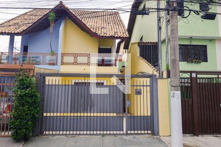 Fachada de casa à venda com 4 quartos, 143m² em Jardim Monte Kemel, São Paulo