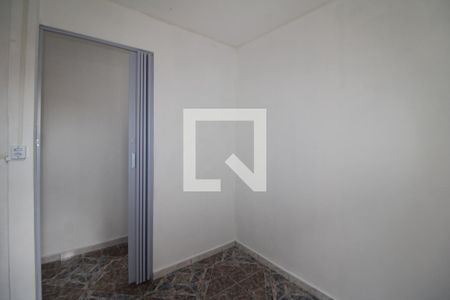 Quarto 2 de casa para alugar com 2 quartos, 75m² em Jardim Santa Cruz (zona Norte), São Paulo