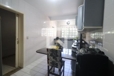Cozinha de casa à venda com 3 quartos, 136m² em São Jorge, Novo Hamburgo