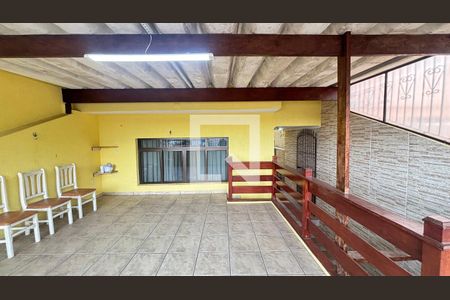 Varanda de casa à venda com 2 quartos, 127m² em Vila Vitória, Santo André
