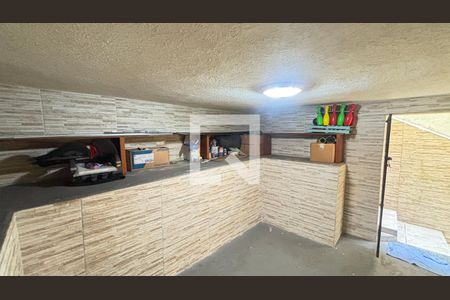 Porão de casa à venda com 2 quartos, 127m² em Vila Vitória, Santo André